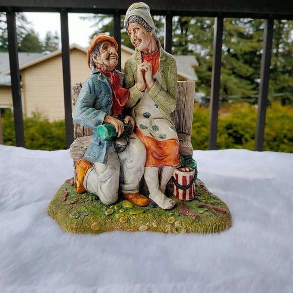 Stonecraft Naturecraft Old Couple Figurine - Picture 1 of 3